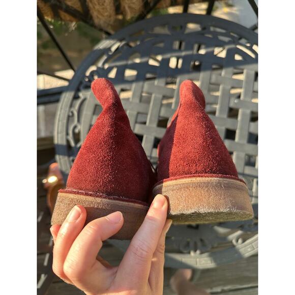 Clarks Men’s Desert Boots Size 10 Burgundy Red Suede Lace Up Ankle Chukka Crepe - Picture 3 of 6